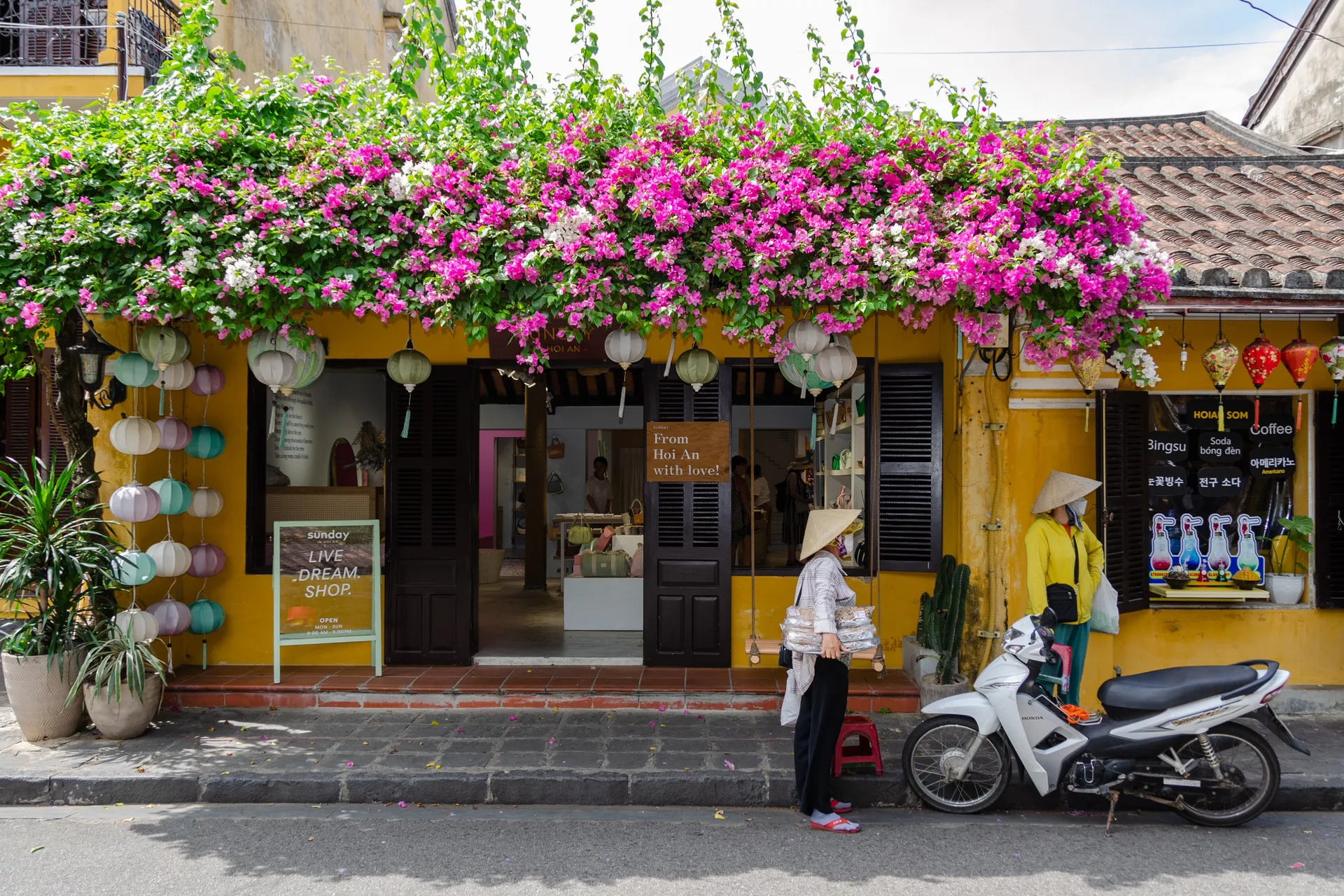 Tuân Thủ Chuẩn Mực Quốc Tế